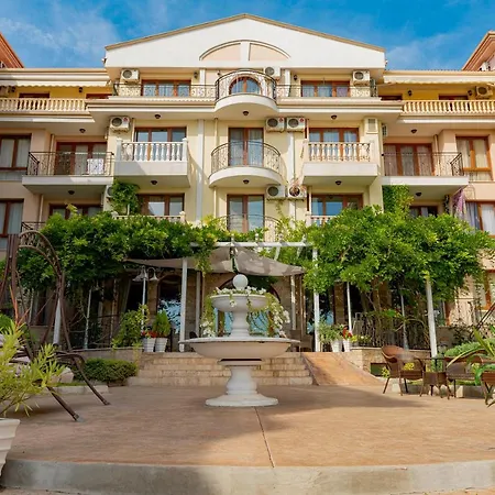 Menada Royal Bay Apartamento Sveti Vlas