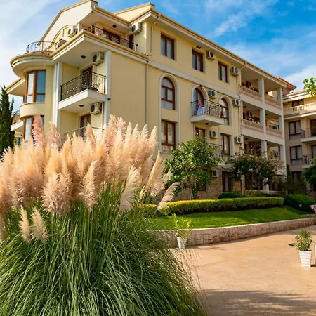 Apartamento Menada Royal Bay *